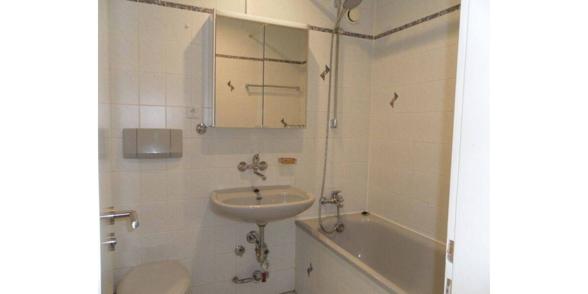 Etagenwohnung Erkrath Hochdahl - 4 Zimmer, 87 m&sup2;, 1.030&euro; | Angebot:26246747