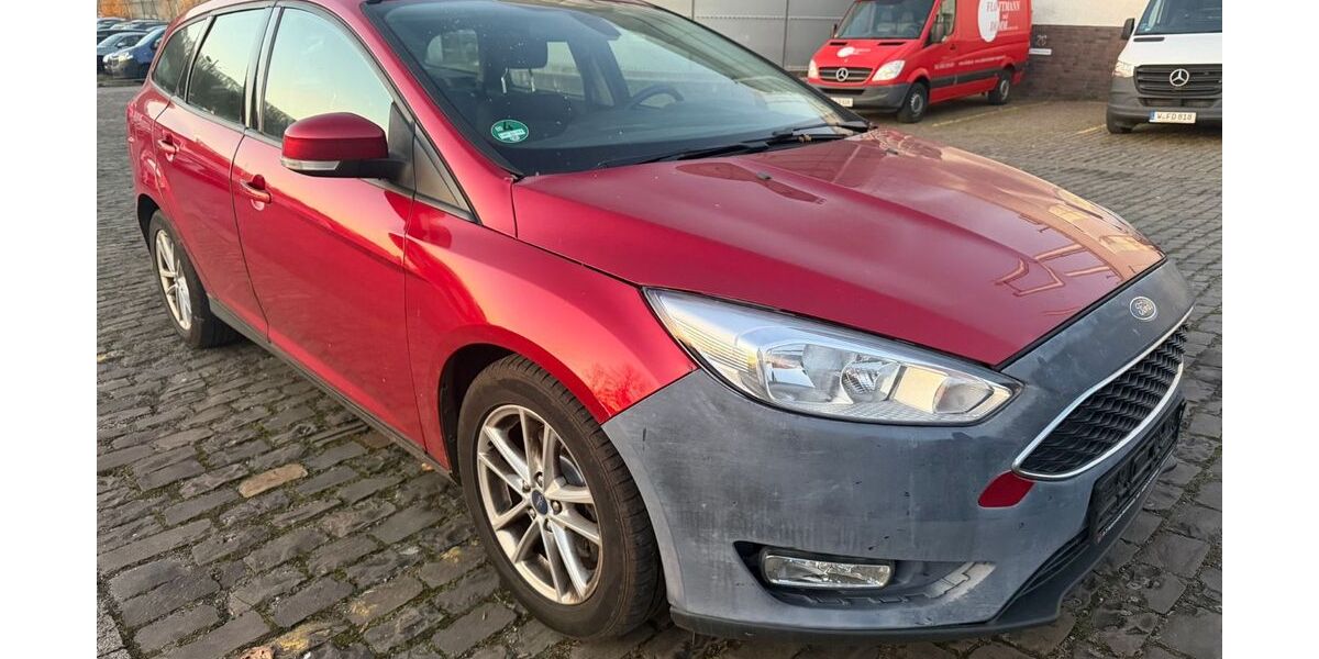 Ford Focus 195.000 km 2.950 &euro; wuppertal 42285