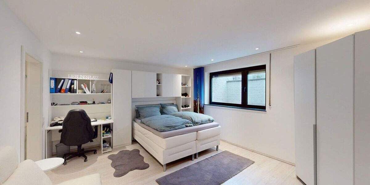 Einfamilienhaus Ratingen West - 6 Zimmer, 268 m&sup2;, 935.000&euro; | Angebot:25721386