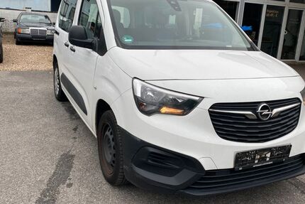 Opel Combo 277.000 km 5.650 &euro; Monheim 40789