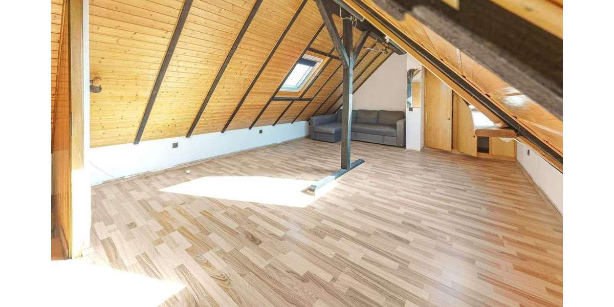 Mehrfamilienhaus, Wohnhaus Köln Brück - 8 Zimmer, 210 m&sup2;, 729.000&euro; | Angebot:25678114