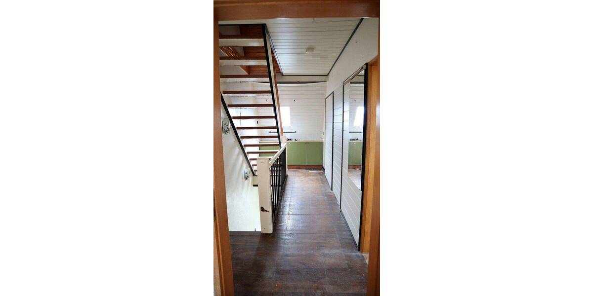 Einfamilienhaus Düsseldorf Urdenbach - 8 Zimmer, 201 m&sup2;, 695.000&euro; | Angebot:26833966