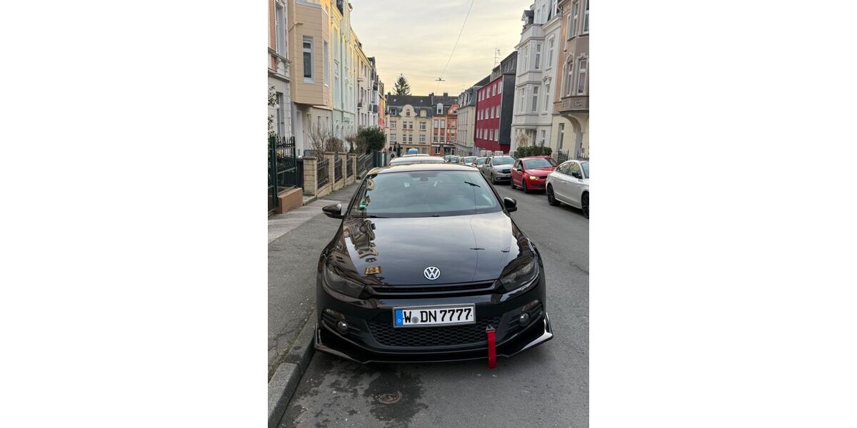 VW Scirocco 242.789 km 4.500 &euro; Wuppertal 42277