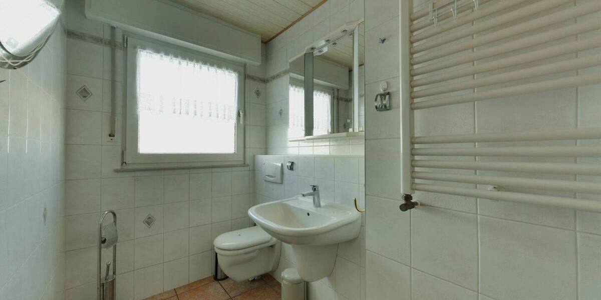 Doppelhaushälfte Wülfrath Innenstadt - 6 Zimmer, 155 m&sup2;, 475.000&euro; | Angebot:26320436