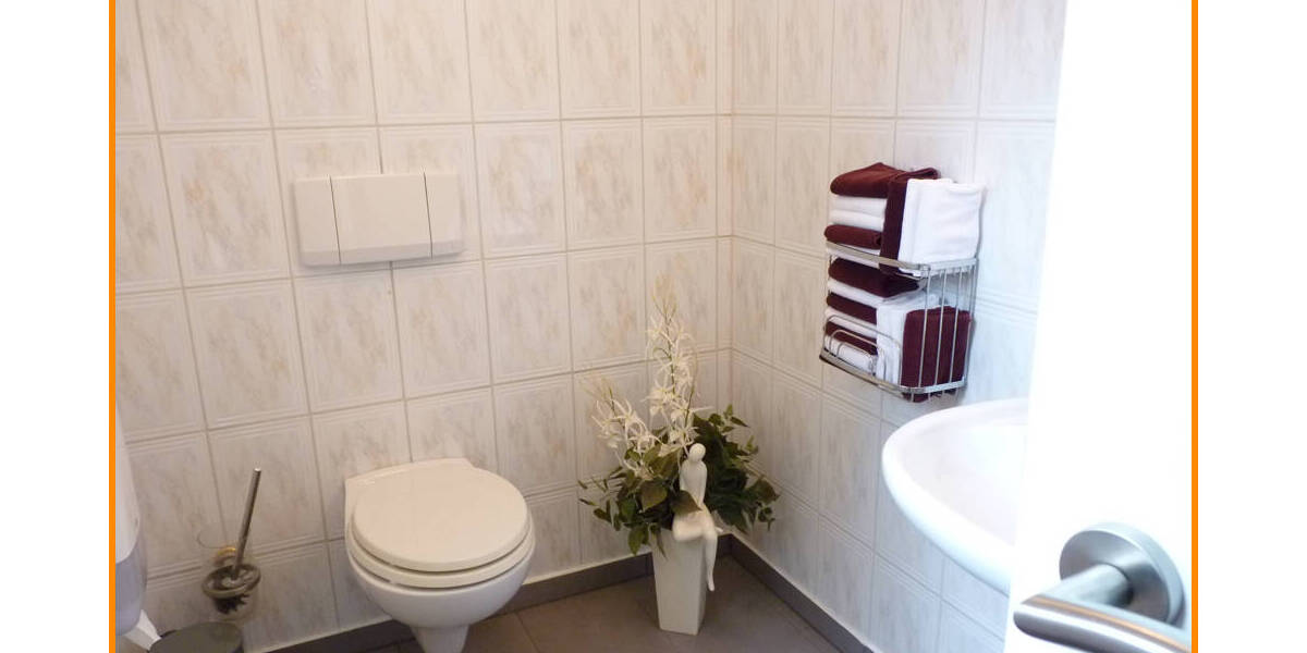 Reihenmittelhaus Neuss Norf - 4 Zimmer, 134 m&sup2;, 688.000&euro; | Angebot:25698663