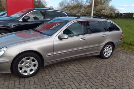 Mercedes-Benz C 320 183.300 km 4.750 &euro; Ratingen 40882