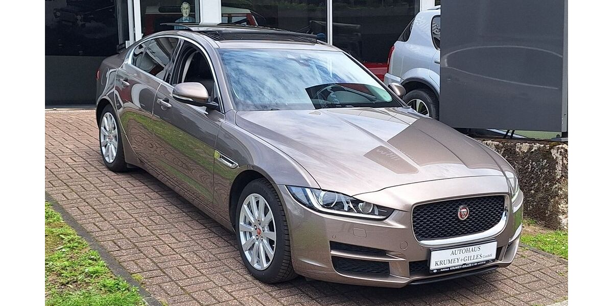 Jaguar XE 105.000 km 15.900 &euro; Mülheim an der Ruhr 45479