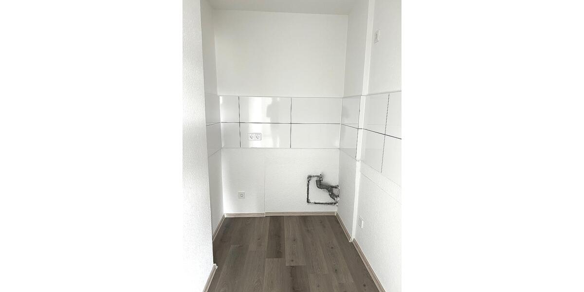 Etagenwohnung Wuppertal Gemarkung Elberfeld - 2 Zimmer, 67 m&sup2;, 536&euro; | Angebot:19102182