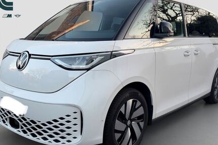 VW ID. Buzz 7.818 km 46.900 &euro; Düsseldorf 40549