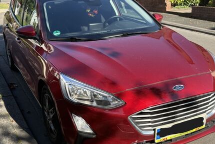 Ford Focus 84.500 km 9.799 &euro; Solingen 42659