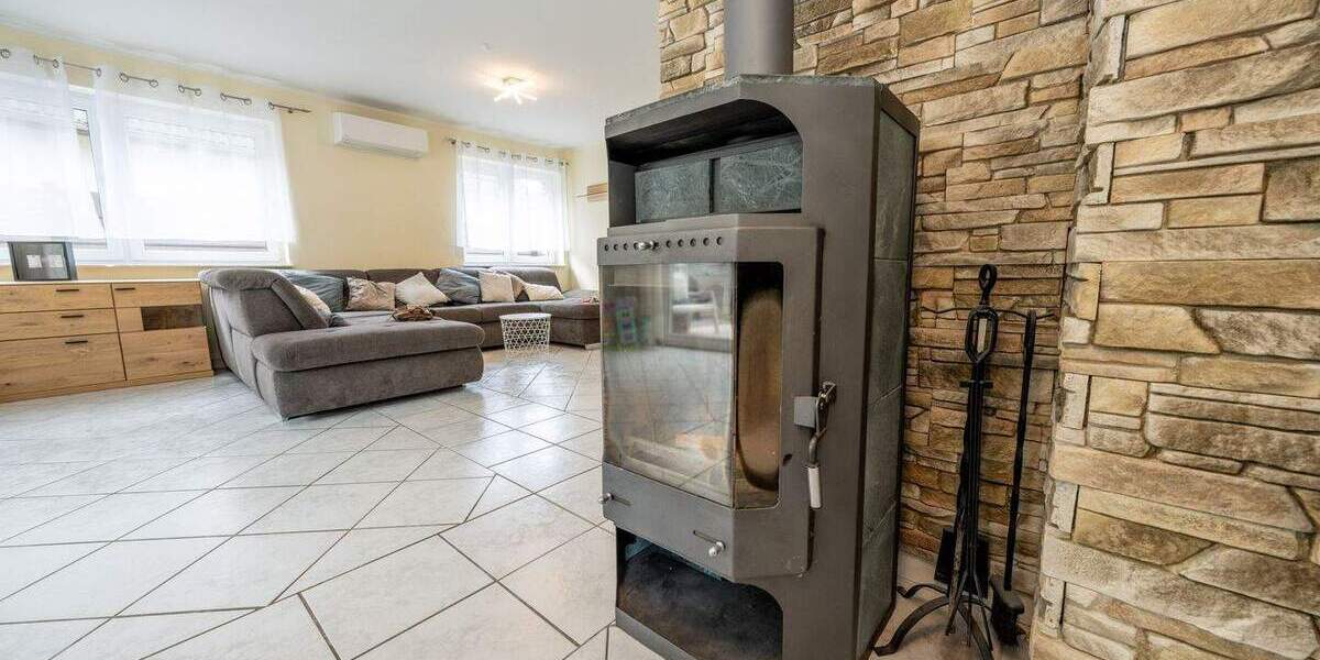 Einfamilienhaus Köln Mülheim - 7 Zimmer, 247 m&sup2;, 839.000&euro; | Angebot:25778486