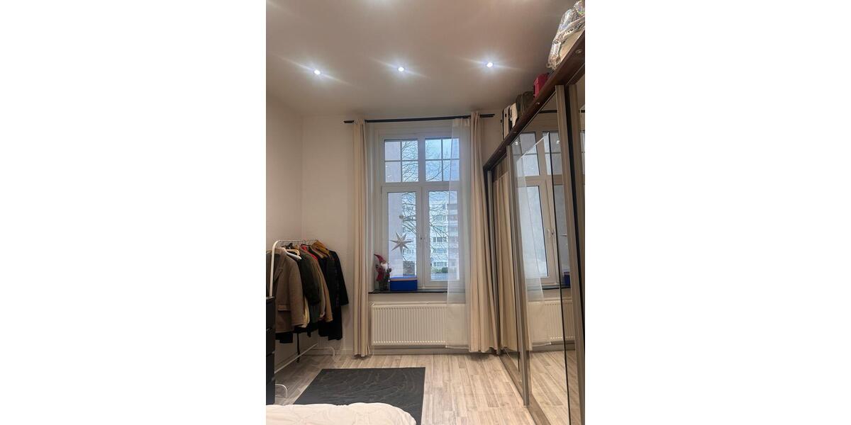 Etagenwohnung Köln Mülheim - 3 Zimmer, 76 m&sup2;, 1.400&euro; | Angebot:25905937