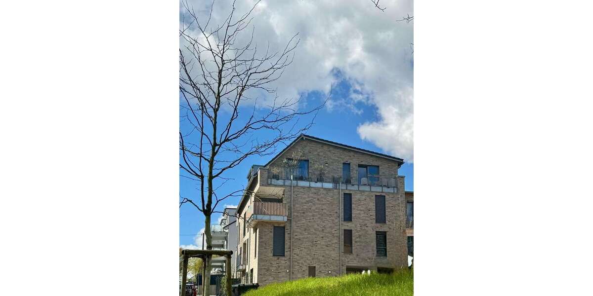 Etagenwohnung Frechen - 4 Zimmer, 138 m&sup2;, 2.495&euro; | Angebot:26251971