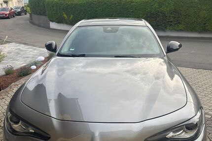 Alfa Romeo Giulia 106.000 km 22.999 &euro; Radevormwald 42477