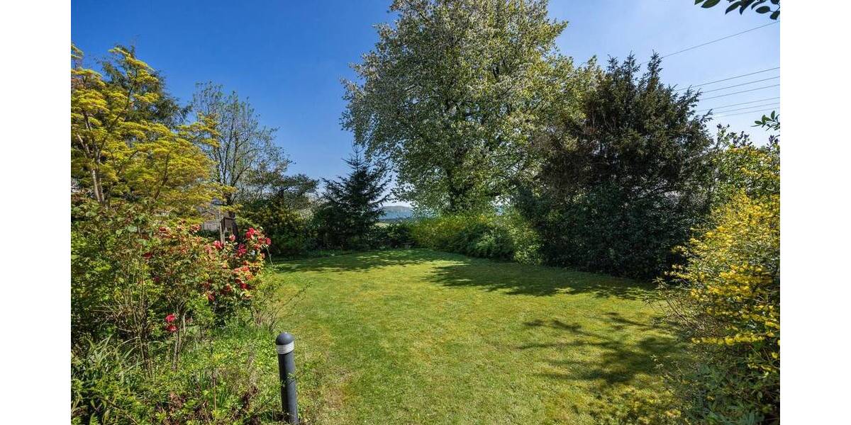 Einfamilienhaus Heiligenhaus Mitte - 7 Zimmer, 170 m&sup2;, 580.000&euro; | Angebot:25679812