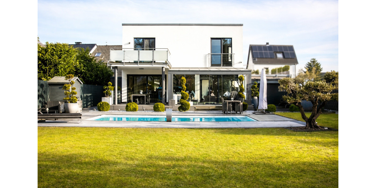 Villa Langenfeld (Rheinland) - 7 Zimmer, 274 m&sup2;, 1.845.000&euro; | Angebot:25164738