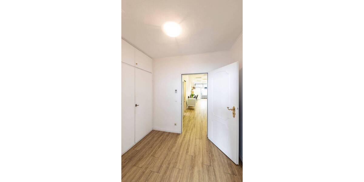 Gewerbeobjekt Düsseldorf Flingern Nord - 2 Zimmer, 299.000&euro; | Angebot:25705907