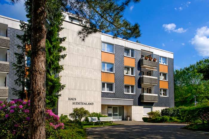 Etagenwohnung Solingen Solingen-Mitte - 2 Zimmer, 56 m&sup2;, 281&euro; | Angebot:26827382