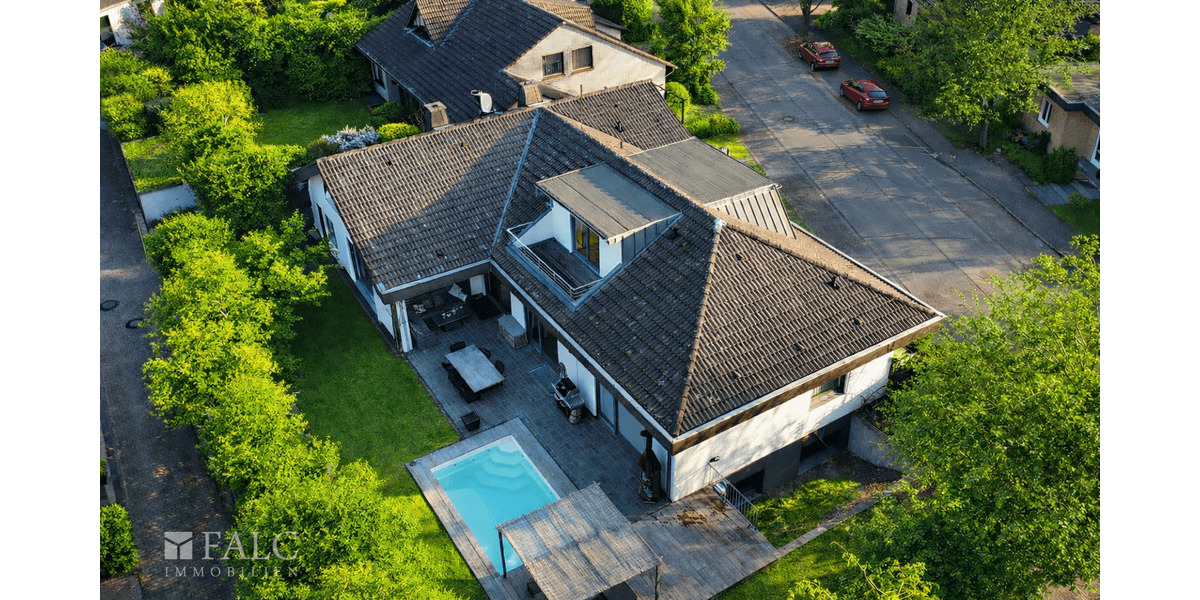 Mehrfamilienhaus, Wohnhaus Pulheim - 7 Zimmer, 351 m&sup2;, 1.199.000&euro; | Angebot:25820748