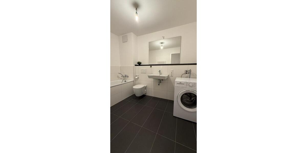 Etagenwohnung Bergisch Gladbach - 3 Zimmer, 82 m&sup2;, 1.184&euro; | Angebot:25417346