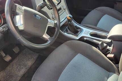 Ford Mondeo 179.000 km 4.999 &euro; Wuppertal 42289