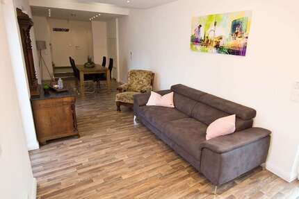 Zimmer Düsseldorf Stadtbezirk 8 - 3 Zimmer, 1.995&euro; | Angebot:25824356