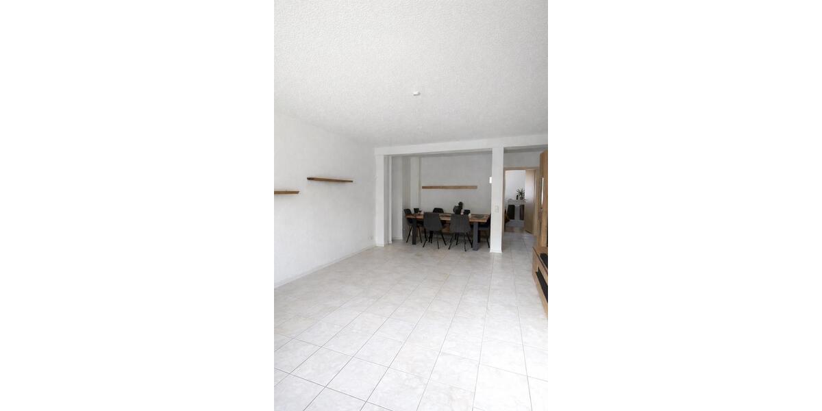 Erdgeschoßwohnung Heiligenhaus - 4 Zimmer, 105 m&sup2;, 299.000&euro; | Angebot:26122115