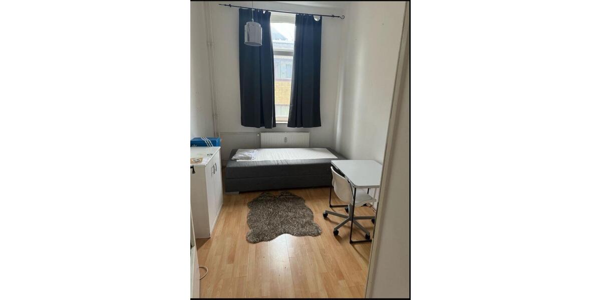 Etagenwohnung Köln Kalk - 1 Zimmer, 15 m&sup2;, 550&euro; | Angebot:25992984