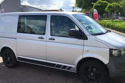 VW T5 Transporter 318.000 km 4.990 &euro; Düsseldorf 40235