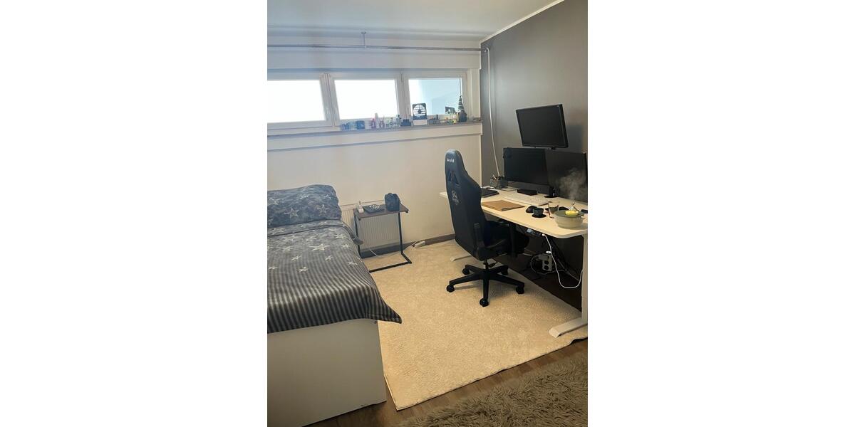 Etagenwohnung Köln Mülheim - 3 Zimmer, 68 m&sup2;, 265.000&euro; | Angebot:26221269