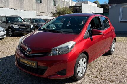 Toyota Yaris 140.000 km 5.600 &euro; Haan 42781
