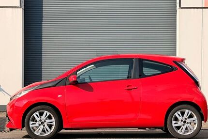 Toyota Aygo (X) 120.000 km 5.500 &euro; Köln 50825