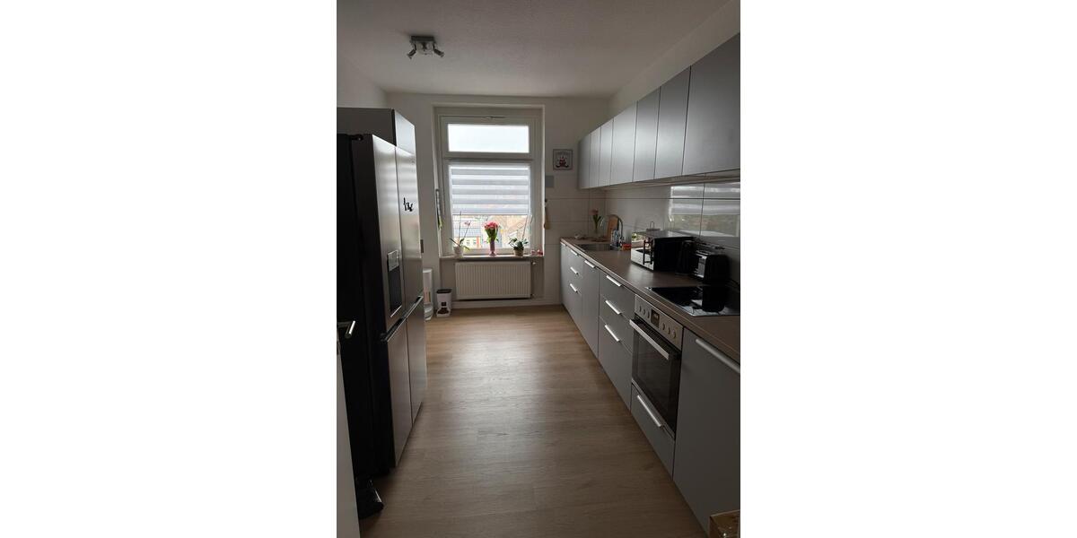 Etagenwohnung Wuppertal Gemarkung Langerfeld - 4 Zimmer, 110 m&sup2;, 1.100&euro; | Angebot:26041006