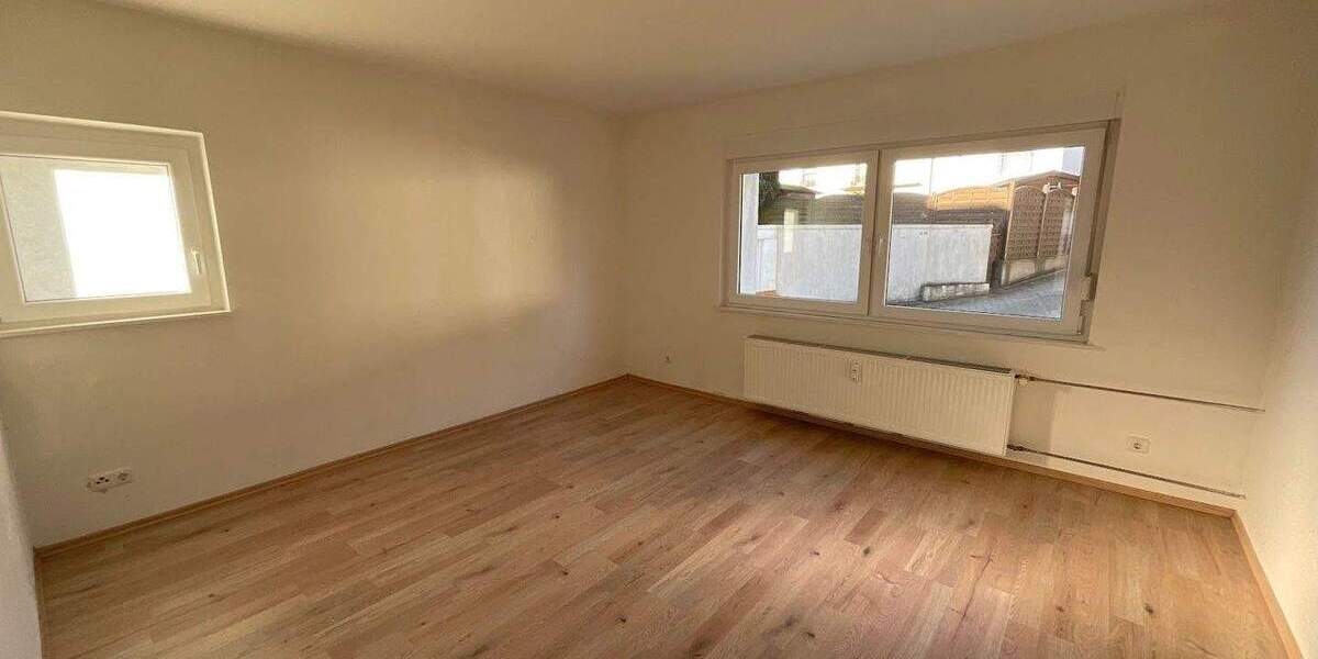 Etagenwohnung Radevormwald Innenstadt - 3 Zimmer, 71 m&sup2;, 639&euro; | Angebot:25739983