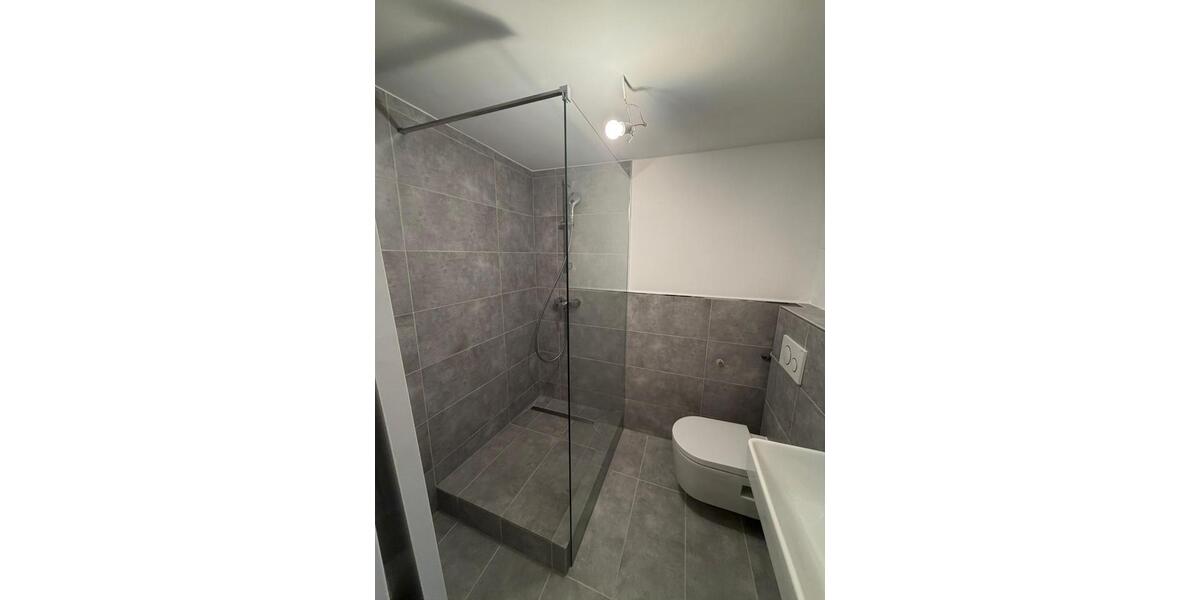 Etagenwohnung Düsseldorf Pempelfort - 1 Zimmer, 35 m&sup2;, 200.000&euro; | Angebot:26245092