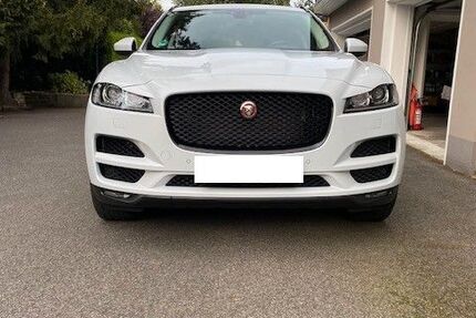 Jaguar F-Pace 75.800 km 26.900 &euro; Wuppertal 42281