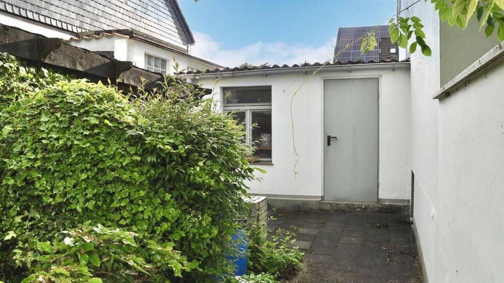 Einfamilienhaus Düsseldorf Wersten - 6 Zimmer, 130 m&sup2;, 698.000&euro; | Angebot:26835262