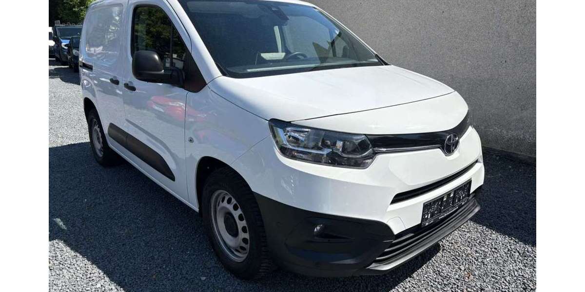 Toyota Proace 57.100 km 13.990 &euro; Bergisch Gladbach 51469