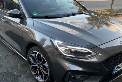 Ford Focus 56.500 km 18.750 &euro; Rommerskirchen 41569