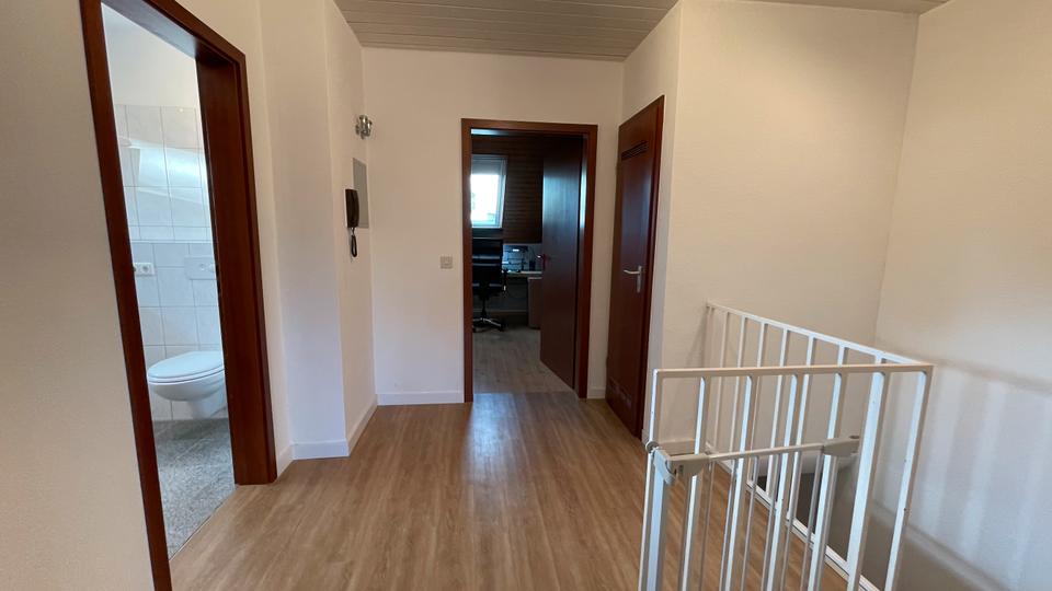 Dachgeschoßwohnung Düsseldorf Stadtbezirk 8 - 2 Zimmer, 50 m&sup2;, 700&euro; | Angebot:26024003