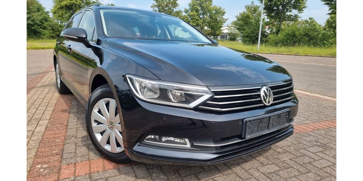 VW Passat 228.000 km 8.900 &euro; Neuss 41468