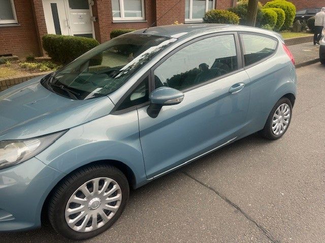 Ford Fiesta 75.000 km 3.849 &euro; Meerbusch 40670