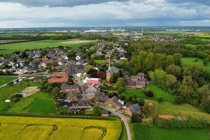 Haus Neuss Allerheiligen - 6 Zimmer, 164 m&sup2;, 695.000&euro; | Angebot:25734011