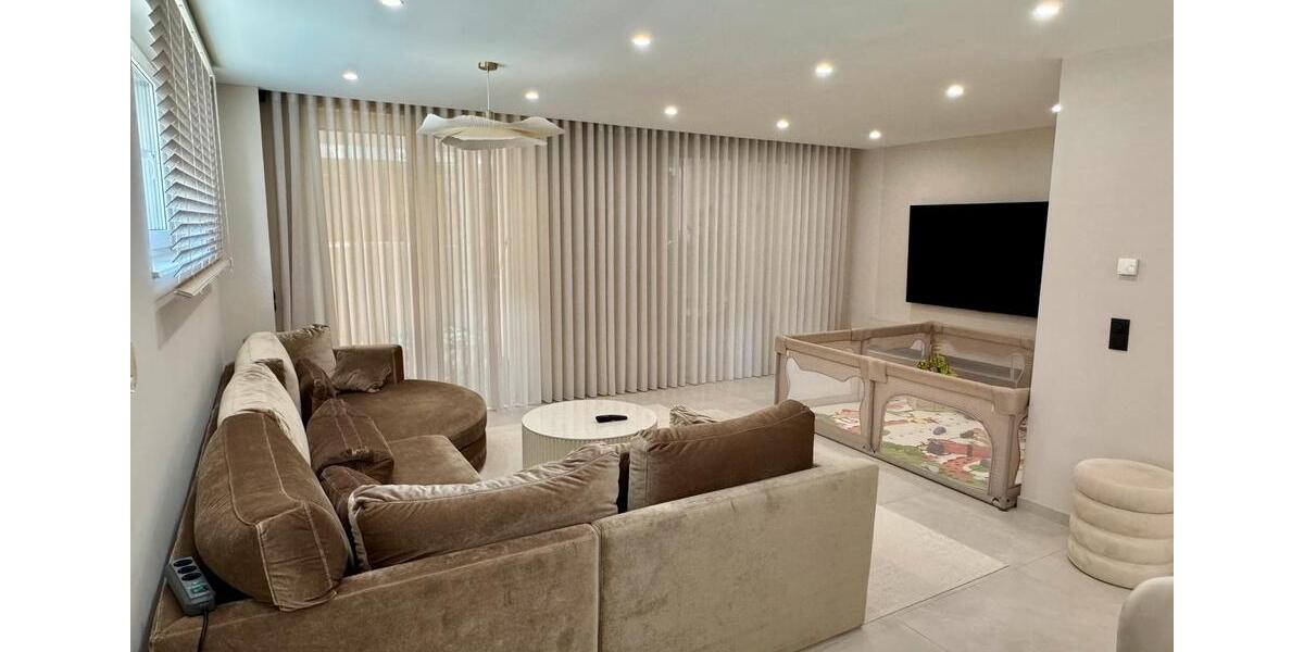 Etagenwohnung Solingen Wald - 2.5 Zimmer, 99 m&sup2;, 390.000&euro; | Angebot:27044132