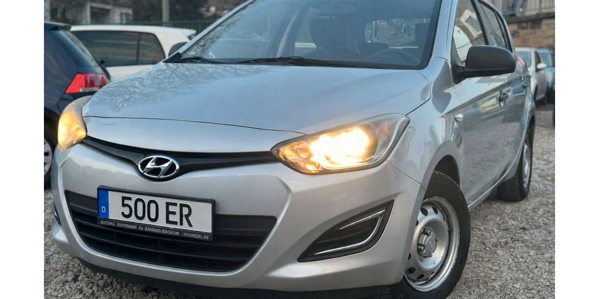 Hyundai i20 132.000 km 5.499 &euro; Wuppertal 42275
