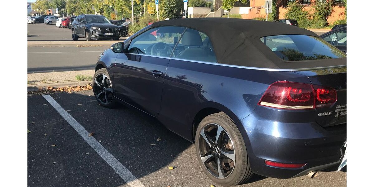 VW Golf 42.100 km 10.800 &euro; Koeln 50765