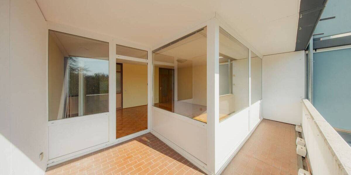 Etagenwohnung Bergisch Gladbach Bockenberg - 3 Zimmer, 83 m&sup2;, 175.000&euro; | Angebot:26258707