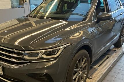 VW Tiguan 75.795 km 25.950 &euro; Langenfeld 40764