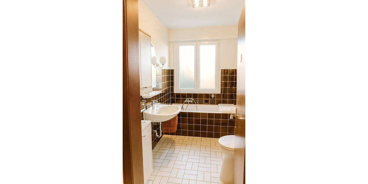 Bungalow Köln Seeberg - 7 Zimmer, 120 m&sup2;, 580.000&euro; | Angebot:26217978