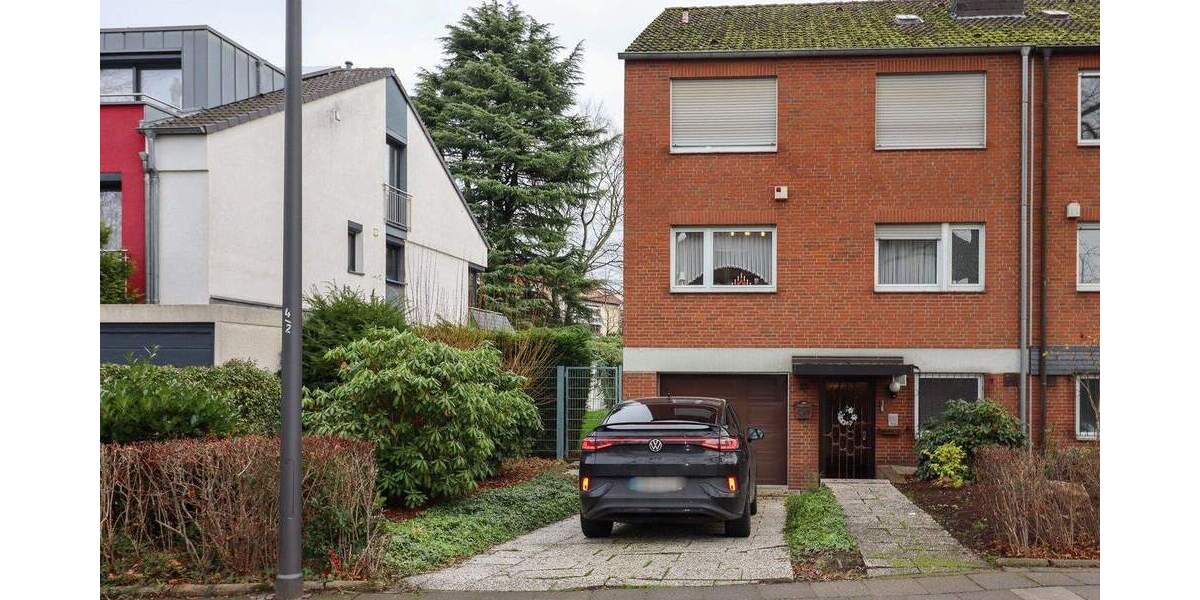 Reihenendhaus Leverkusen Quettingen - 5 Zimmer, 151 m&sup2;, 599.000&euro; | Angebot:25687010